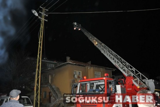 KIZILCAHAMAM'DA YANGIN