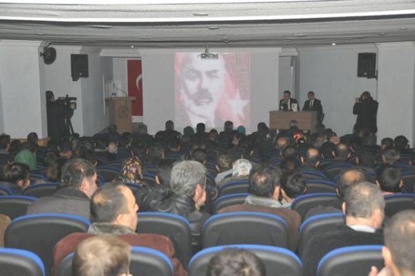 MEHMET AKİF ERSOY ANLATILDI