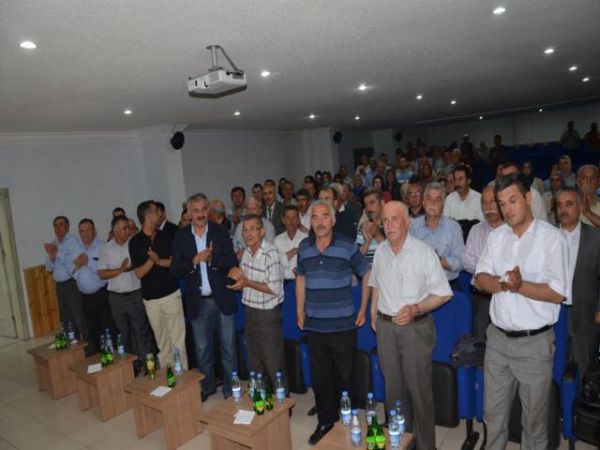 ÇITAKLAR ŞEHİTLERİNİ ANDI