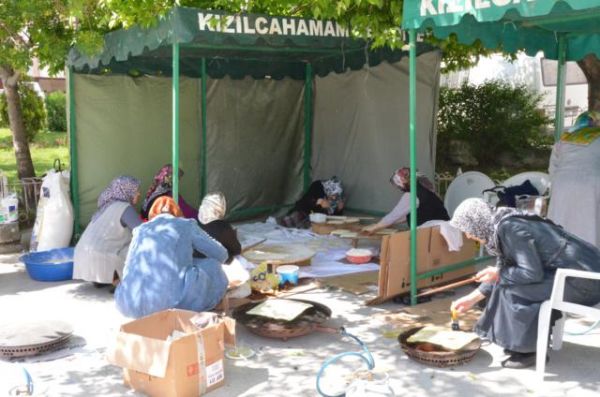 ÖĞRENCİLER YARARINA KERMES AÇILDI