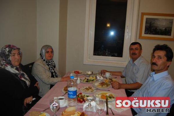 BELEDİYEDEN PERSONELE İFTAR