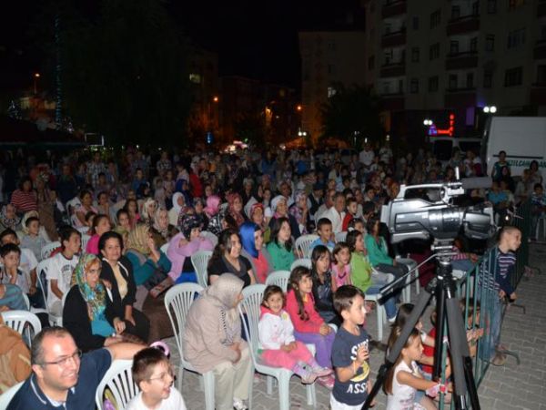 RAMAZAN AKŞAMLARINDA FARKLI PROGRAMLAR