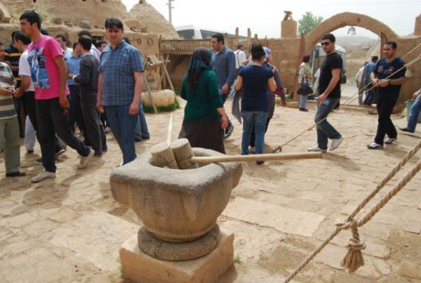 KIZILCAHAMAMLILAR URFA - ADIYAMANI TURLADI