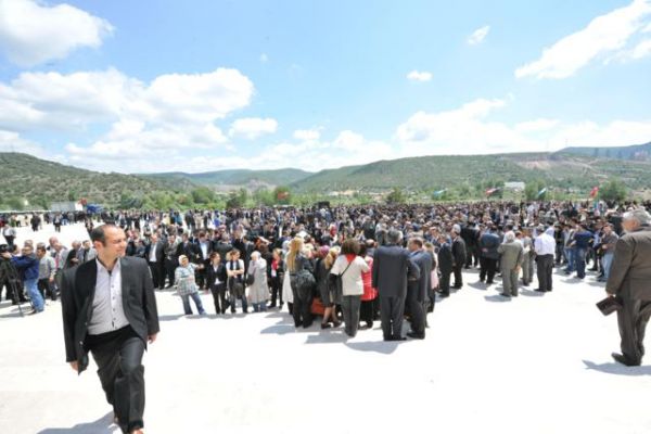 MHP ÜLKÜCÜ ŞEHİTLERİ ANDI