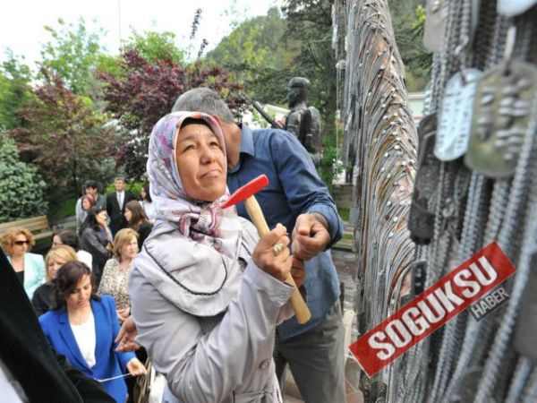 VALİ VE KAYMAKAM EŞLERİ KIZILCAHAMAM'DA