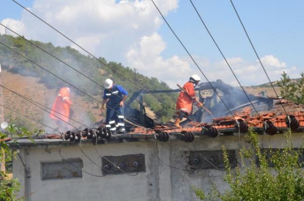 ELEKTRİK TRAFOSUNDA YANGIN CIKTI