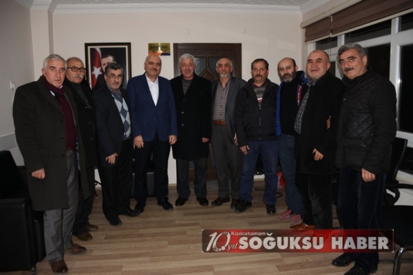 AK PARTİ İLÇE YÖNETİMİNE HAYIRLI OLSUN ZİYARETİ