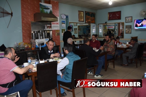 BÜYÜK BİRLİK PARTİSİ YÖNETİMİ BİRLİKTE İFTAR AÇTI