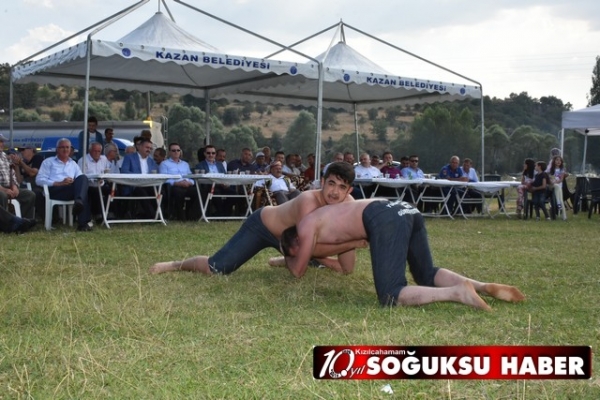 YUKARI KARAÖREN KARAKUCAK GÜREŞLERİ VE FESTİVALİ YAPILDI