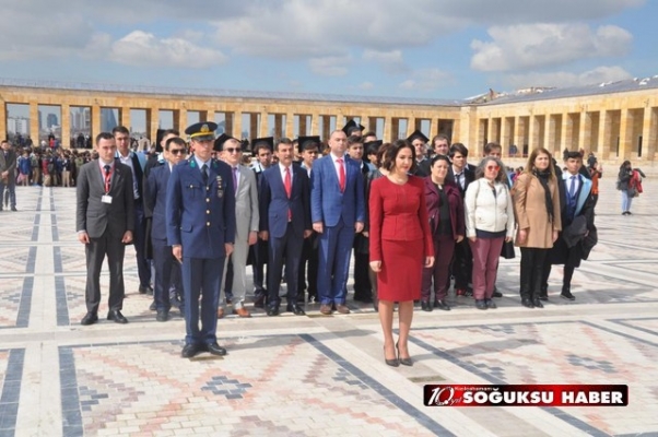 ÖĞRENCİLER ATANIN HUZURUNA ÇIKTI