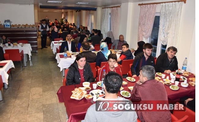 EFOR AİLESİ GELENEKSEL İFTAR SOFRASINDA BULUŞTU