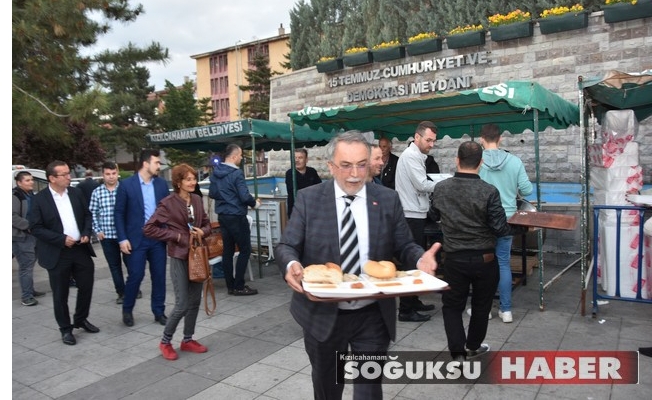 İFTAR ÇADIRINDA HİZMETE DEVAM