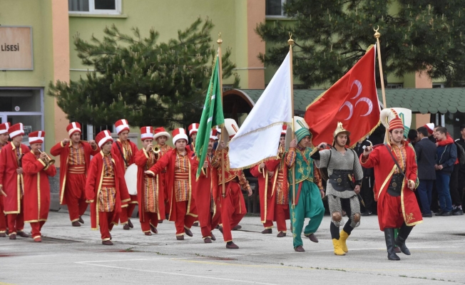 KIZILCAHAMAM DA 19 MAYIS KUTLAMA TÖRENİ