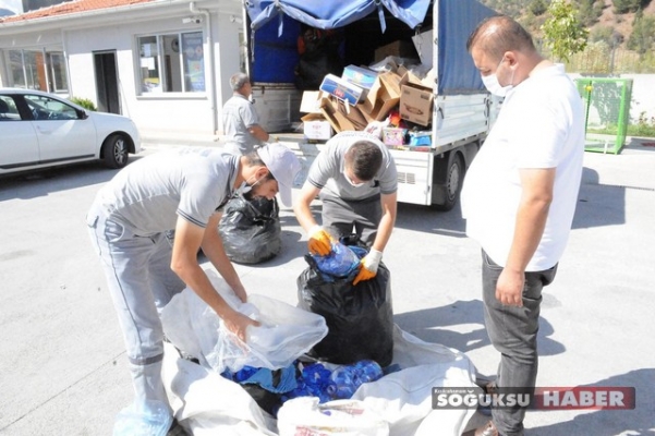 ÖĞRENCİLERDEN SIFIR ATIK PROJESİNE TAM DESTEK