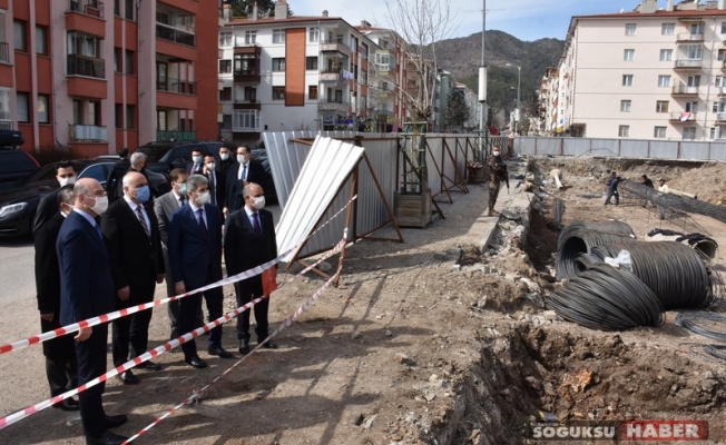 BAKAN SOYLU VİLAYET EVLERİ İNŞAATINI İNCELEDİ