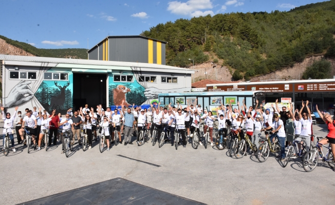 AVRUPALI GENÇLER İLE KIZILCAHAMAM DA BİSİKLET TURU DÜZENLENDİ