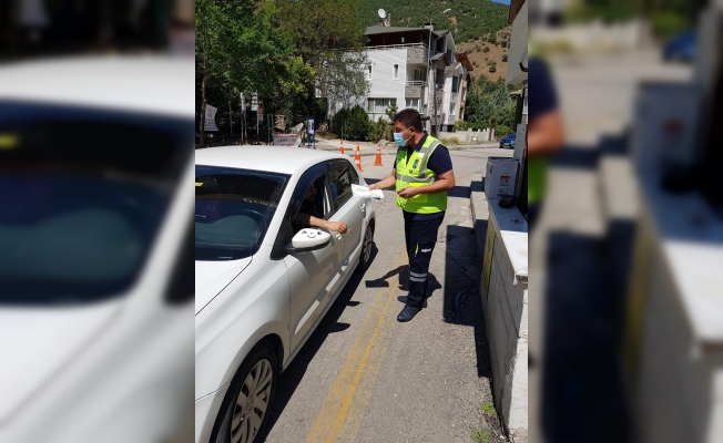 SOĞUKSU MİLLİ PARKINDA ÇÖP POŞETİ VE MASA ÖRTÜSÜ DAĞITIMI..