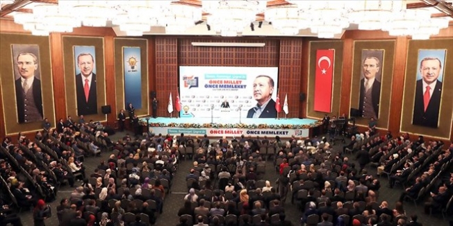 AK PARTİLİ BELEDİYE BAŞKANLARI KAMPI BAŞLIYOR