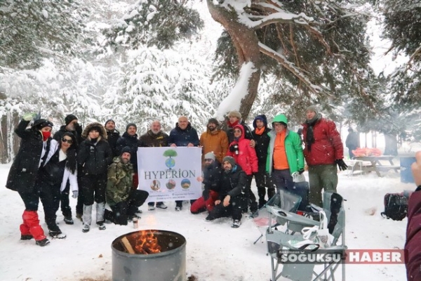 KIZILCAHAMAM'DA 1 METRE KARDA KAMP YAPTILAR