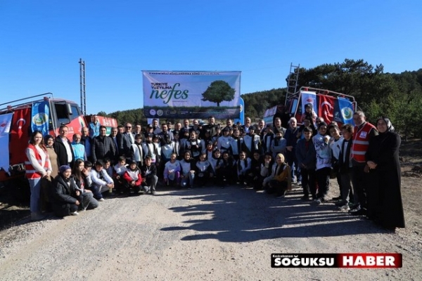 GELECEĞE NEFES İÇİN KIZILCAHAMAM'DA 2000 FİDAN TOPRAKLA BULUŞTU