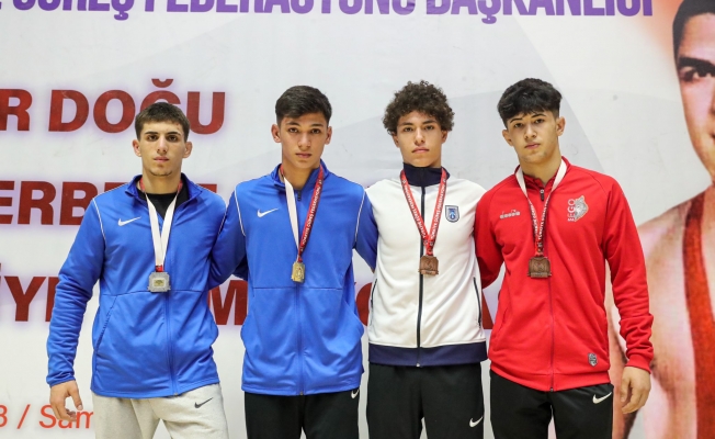 SPOR LİSESİNDEN ŞAMPİYONLUK GELDİ