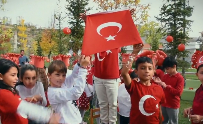 KIZILCAHAMAM MİLLET BAHÇESİNDE CUMHURİYET COŞKUSU
