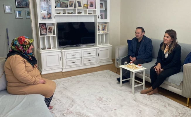 BAŞKAN MUTLU'DAN ŞEHİT AİLESİNE ZİYARET