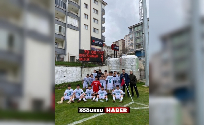 KIZILCAHAMAM BELEDİYE SPOR U15 TAKIMI RAKİBİNİ 2-1 YENDİ