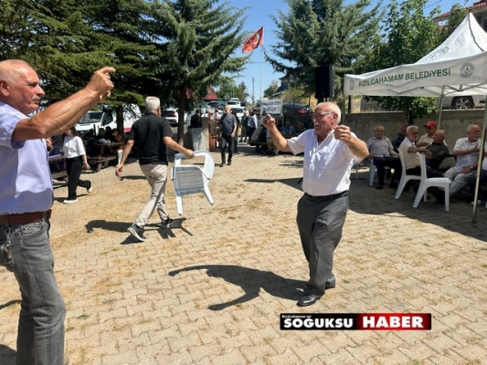 KARACAÖREN MAHALLESİNDE KÖYGÜNÜ YAPILDI