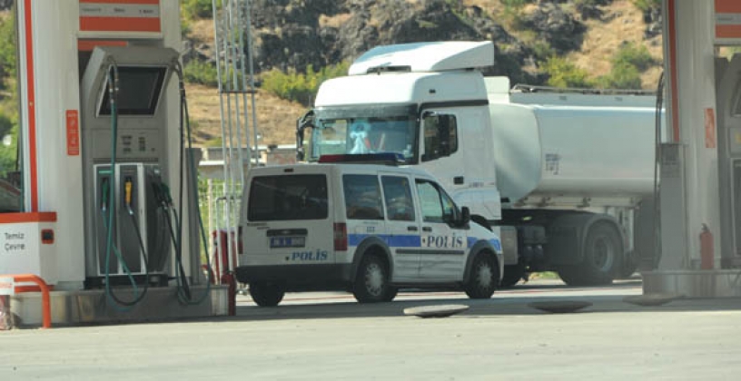 7000 LİTRE KAÇAK MAZOT YAKALANDI