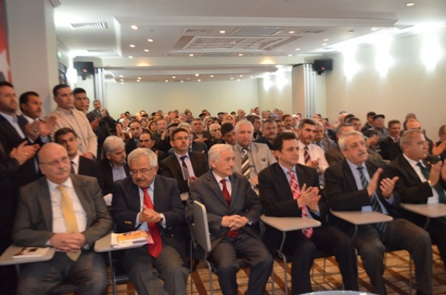 AK PARTİ İŞTİŞARE ETTİ