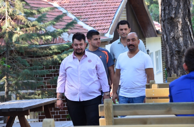 HÜSEYİN KAĞIT KIZILCAHAMAM'DA KLİP ÇEKTİ