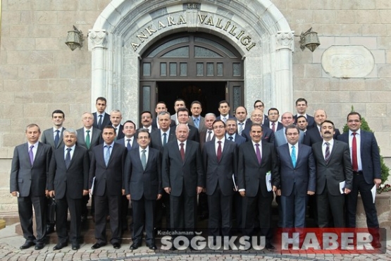 KAYMAKAMLAR TOPLANTISI...