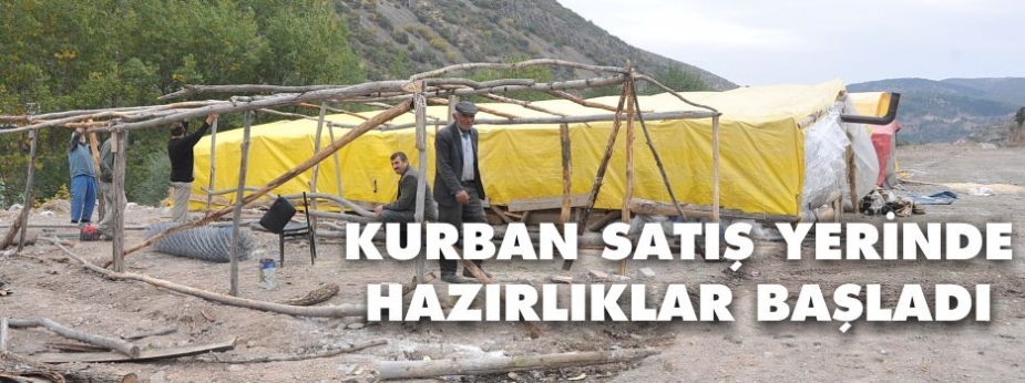 KURBAN SATIŞYERİ KURBANLIKLARI BEKLİYOR