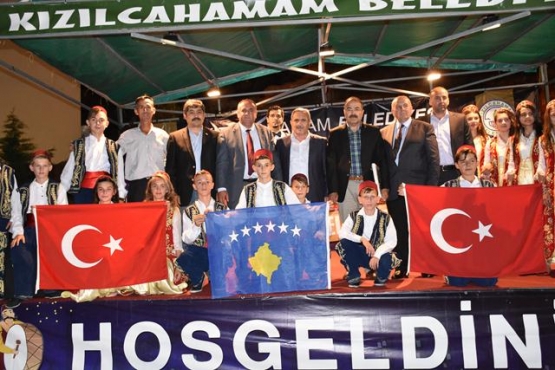 RAMAZAN AKŞAMLARINDA MAMUŞA HALK DANSLARI SERGİLENDİ