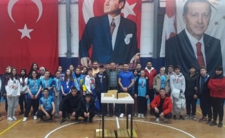 BİLEK GÜREŞİ TURNUVASI DÜZENLENDİ