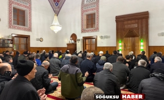 REGAİP KANDİLİNDE CAMİLER DOLDU TAŞTI