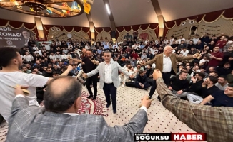 DOSTLAR KONAĞININ BU GECEKİ ADI KIZILCAHAMAM MUHABBETİ OLDU
