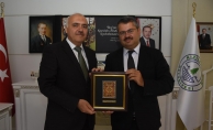 BÜYÜKELÇİDEN BELEDİYE BAŞKANINA ZİYARET