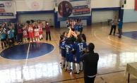 KIZ FUTSAL TAKIMI ANKARA 3.'SÜ OLDU