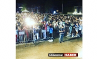 YAZ KONSERLERİNE YAĞMUR BİLE ENGEL OLMADI