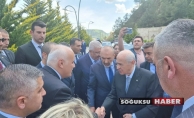 DEVLET BAHÇELİ ÜLKÜCÜ ŞEHİTLER ANITINI ZİYARET ETTİ