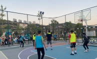 FUTSAL MAÇLARI DEVAM EDİYOR