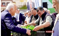KIZILCAHAMAM'DA ÇİFTÇİLERE FİDE DAĞITIMI YAPILDI