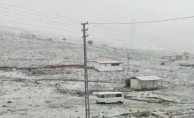 KIZILCAHAMAM'IN YÜKSEK KESİMLERİNE KAR YAĞDI