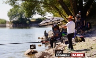 GELENEKSEL BALIK TUTMA YARIŞMASI YAPILDI
