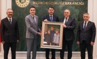 KIZILCAHAMAM’DAN BAKAN KURUM’A ZIYARET