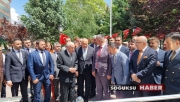 DEVLET BAHÇELİ ÜLKÜCÜ ŞEHİTLER ANITINI ZİYARET ETTİ