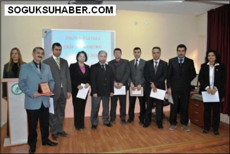 YILIN KALİTELİ EKİBİNE ÖDÜL
